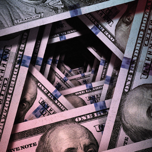 漫画美女扒开腿露胸
