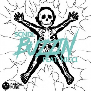 漫画美女扒开腿露胸
